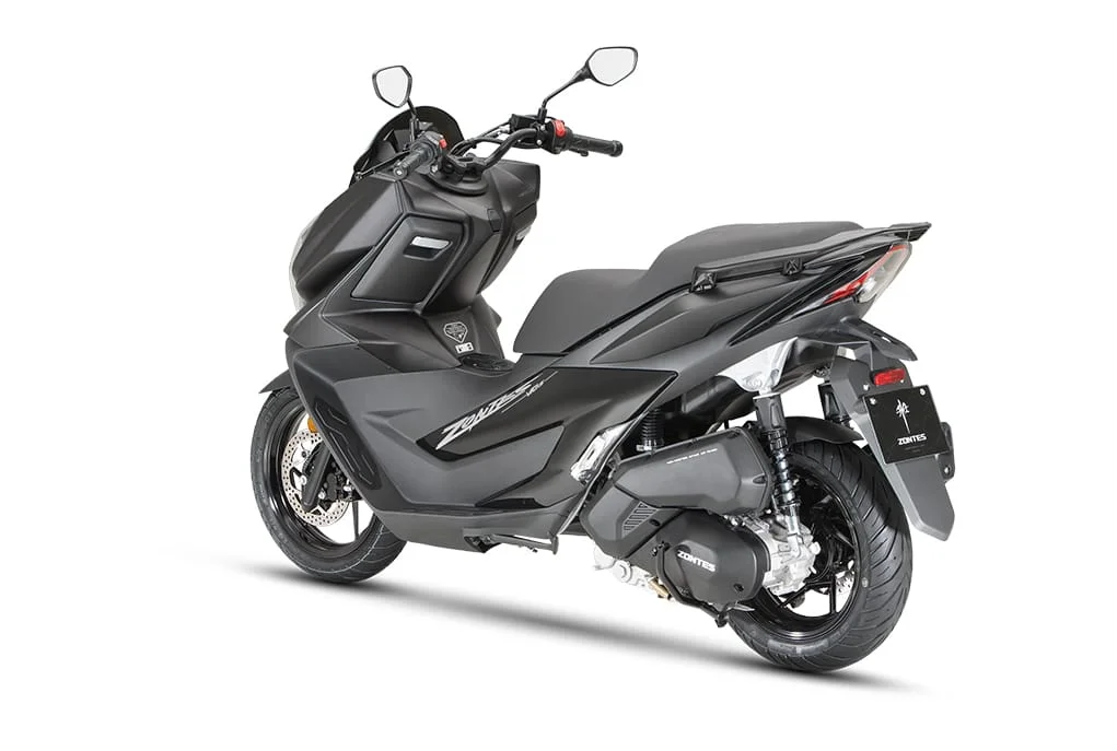 Zontes V125 - hátulról balról
