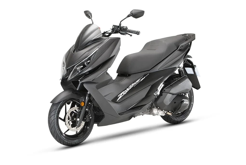 Zontes V125 - elölről balról